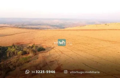 Linda fazenda de dupla aptição no municipio de uberlandia mg