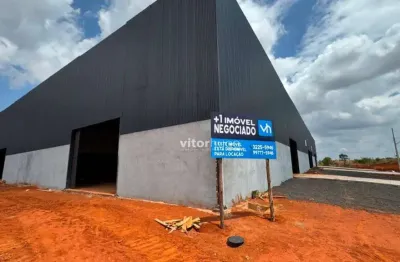 Galpão comercial  à venda, 511 m² por r$ 1.788.500 - centro empresarial leste 2 - uberlândia/mg