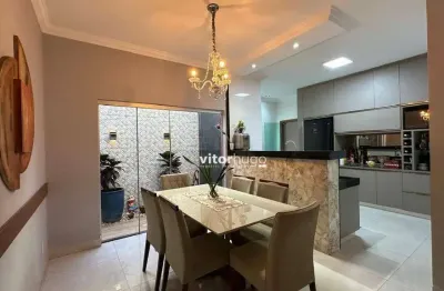 Casa em condomínio fechado com 3 quartos à venda em Carajás, Uberlândia 