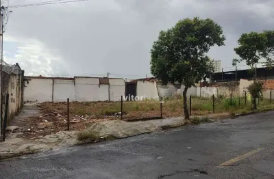 Terreno à venda no Luizote de Freitas, Uberlândia 