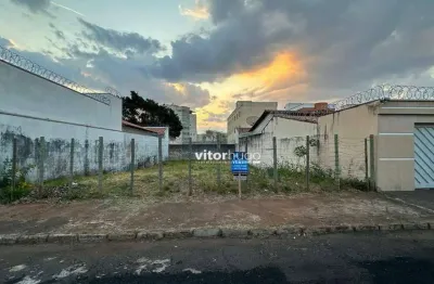 Terreno em condomínio fechado à venda no Santa Mônica, Uberlândia 