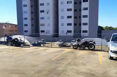 Apartamento com 2 quartos à venda no Dona Zulmira, Uberlândia 