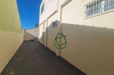 Casa com 3 dormitórios para alugar, 90 m² por R$ 1.400,00/mês - Parque Iguatemi - Araraquara/SP