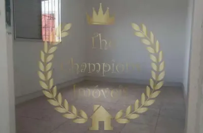 Casa com 2 quartos à venda na Rua Bento Capinam, 8, Carandiru, São Paulo