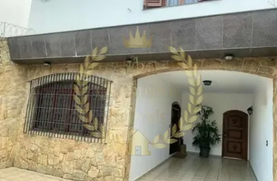 Casa com 3 quartos para alugar na Rua Dias da Silva, 299, Vila Maria Baixa, São Paulo