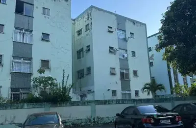 Apartamento com 3 quartos à venda na rua tibúrcio de castro, 2008, stiep, salvador, 60 m2 por r$ 240.000