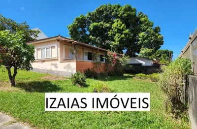 Cod 303: casa com amplo quintal e piscina - araruama.