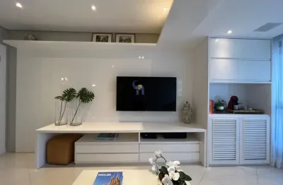 Apartamento no itaigara com 130m2, planta com 4/4, com 2 suítes, 2 varandas, uma incorporada ao living e 3 vagas 