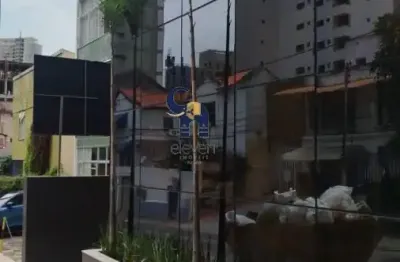 Apartamento quarto e sala - barra com 47 metros  proximo ao mar andar médio. apartamento quitado