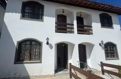 Casa excelente custo/beneficio atrás do shopping itaigara casa duplex composta por 3 quartos