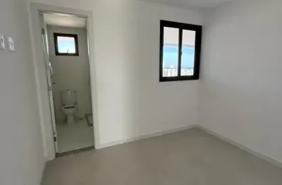 Unique le quartier  3/4, suítes, 113m², dependência completa, com duas vagas  andar super alto quitado e nascente. com piso em todo apartamento.