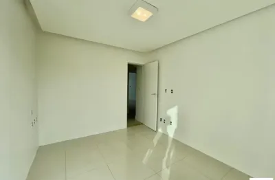 Alphaville salvador 2 | venda e locação  casa em alphaville 2 salvador com 4/4 e 3 suites com  513 metros linda