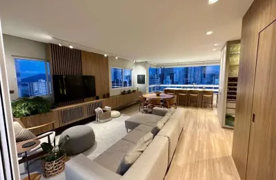 Cobertura com 4 quartos à venda na Rua 1101, 324, Centro, Balneário Camboriú