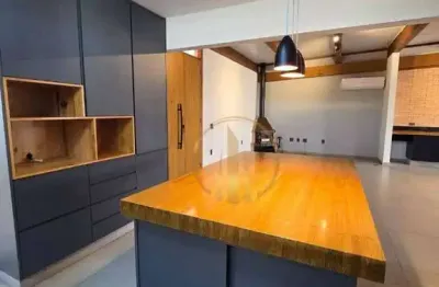 Linda casa em localização privilegiada no village damha 3