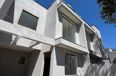 Sobrado com 3 quartos, 75m² e 2 vagas no sítio cercado, curitiba, pr