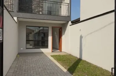 Sobrado com 3 quartos no umbara com 85m2 com bom espaço de terreno