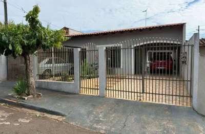 Casa à venda em londrina, interlagos, com 3 quartos, com 252 m²