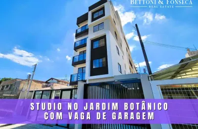Studio moderno em curitiba: ao lado do jardim botanico