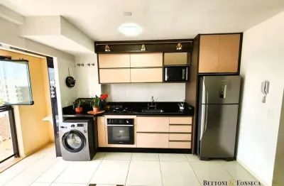 Excelente apartamento de 2 quartos, com armario sob medida!
