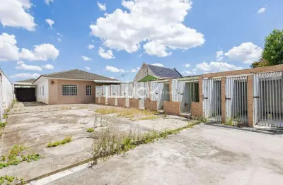 Casa Comercial à Venda na Barreirinha em Curitiba/PR | Ideal para Clínica Veterinária