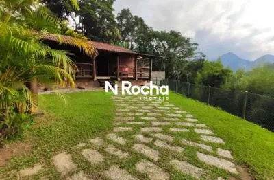 Oportunidade  corrêas,linda casa em condomínio com vista para as montanhas.