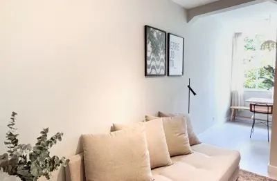 Lindo apartamento mobiliado e reformado na divisa entre ipanema e leblon