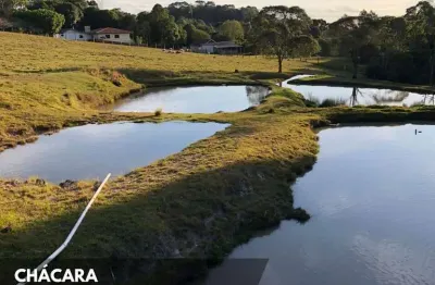 Chácara / sítio com 3 quartos à venda na Rua Alcides De Lima Maoski, 62, Zona Rural, Agudos do Sul
