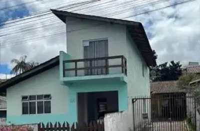 Duas casas no mesmo terreno – jardim menino deus | quatro barras