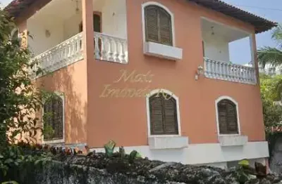 Casa para Venda em Niterói, CAMBOINHAS, 6 dormitórios, 2 suítes, 5 banheiros, 3 vagas