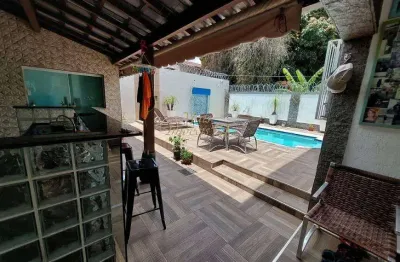 Casa para venda em niterói, piratininga, 5 dormitórios, 1 suíte, 4 banheiros, 5 vagas