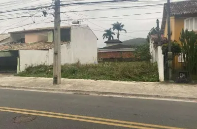Terreno à venda na Rua Desembargador Leopoldo Muylaert, Piratininga, Niterói