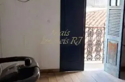 Casa com 5 quartos à venda na Rua Guaianazes, São Francisco, Niterói