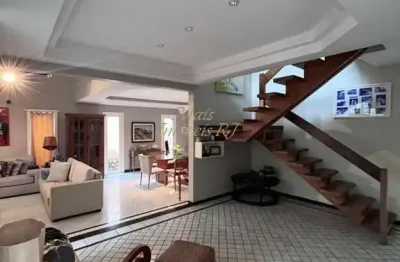 Casa para venda em niterói, itacoatiara, 3 dormitórios, 3 suítes, 4 banheiros, 2 vagas