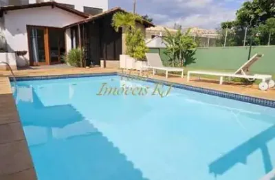 Casa para Venda em Niterói, CAMBOINHAS, 5 dormitórios, 4 suítes, 6 banheiros, 4 vagas