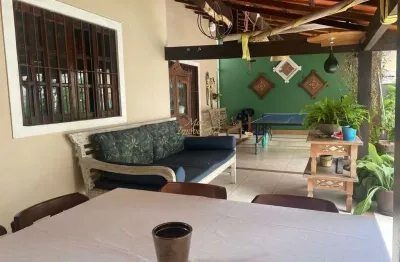 Casa para Venda em Niterói, PIRATININGA, 3 dormitórios, 1 suíte, 3 banheiros, 3 vagas