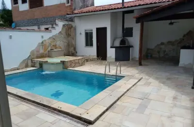 Casa com 3 quartos à venda na Rua Dois, 6, Serra Grande, Niterói