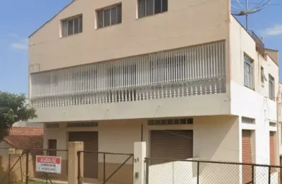 Ponto comercial com 1 sala para alugar na Rua Capitão Antônio Joaquim Barbosa, 38, Cruzeiro, São José dos Pinhais