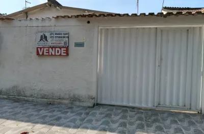 Casa com 3 quartos à venda na Rua Leão Gondim de Oliveira, 105, Campo Grande, Rio de Janeiro