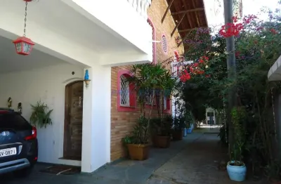 Casa com 4 quartos à venda na Rua Alaíde Nascimento de Lemos, 244, Vila Lemos, Campinas, 316 m2 por R$ 2.800.000