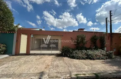 Casa com 4 quartos à venda na Fiorindo Cazotti, 136, Jardim Santa Genebra, Campinas, 277 m2 por R$ 1.198.000