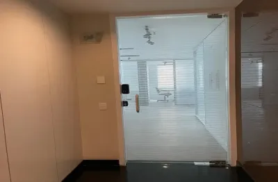 Conjunto comercial mobiliado – berrini – 86 m² – pronto para uso