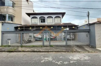 Casa com 6 quartos à venda na Rua Vital Brasil, Imbaúbas, Ipatinga