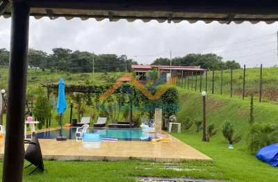 Chácara/casa alto padrão em condominio iapu - cantos da mata