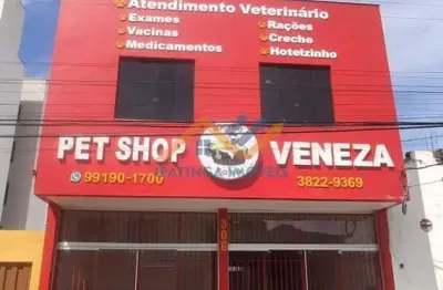 Casa comercial à venda na Rua Laguna, Veneza, Ipatinga