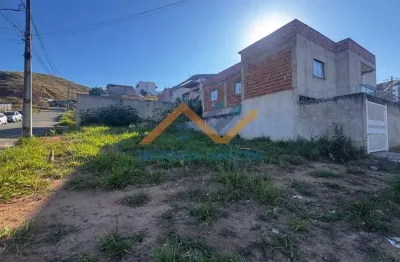 Terreno à venda na Rua Maçarico, Vila Celeste, Ipatinga