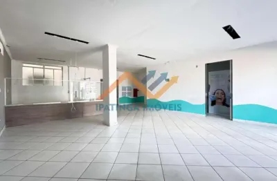 Casa comercial à venda na Avenida Macapá, Veneza, Ipatinga