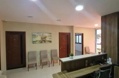 Excelente casa comercial com 14 salas em morro branco  natal-rn