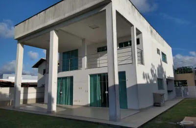 Excelente casa espaçosa com  5 quartos sendo 3 suítes e 2 terraços