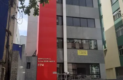 Salas 220 m2 para locação , localizaçao privilegiada na pituba  a 150 m da av.  manoel dias silva