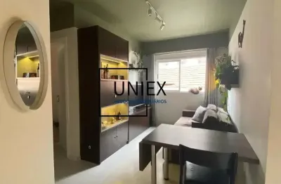 Baixou de preço! lindo apartamento semi mobiliado, pronto para morar com  2 dormitórios no centro de curitiba